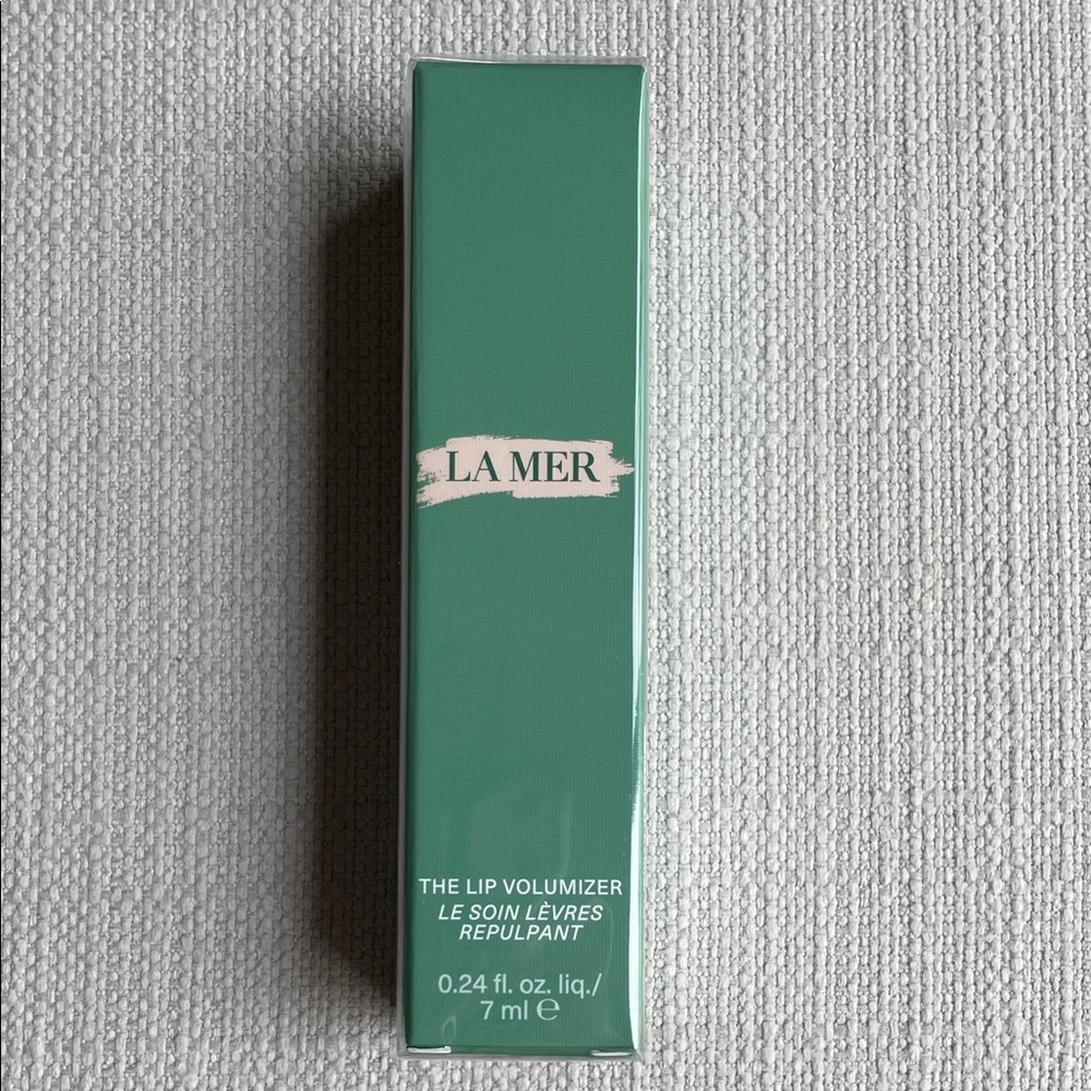 La Mer The Lip Volumizer in sheer coral new in box